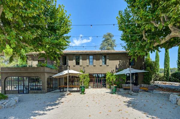 Vente Maison de luxe Aix-en-Provence 23 Pièces 620 m²