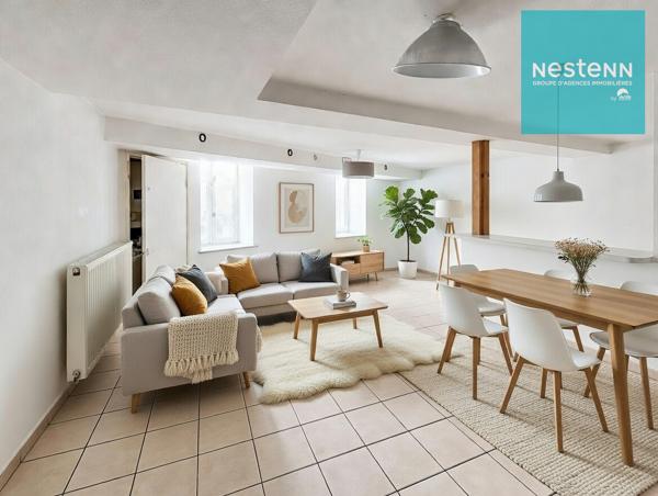 Appartement à vendre à Montbrison - 2 chambres - 1er étage - Place de la Mairie