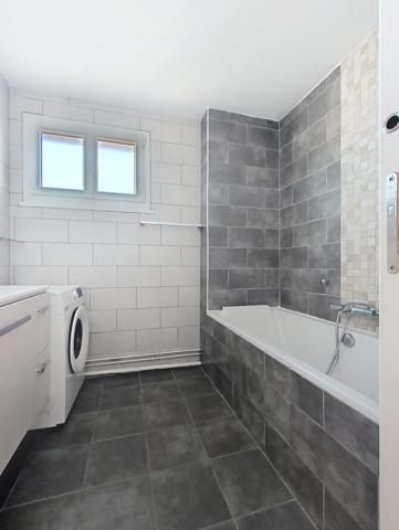 Appartement
                                                                                                                                                                                                                                                                                                                        4 pièce(s)                                                                                                                                                                                                          3 chambre(s)                                                                                                                                                                                                          96  m²