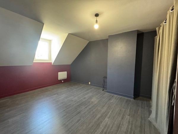 Maison 6 pièces à louer à Broyes
