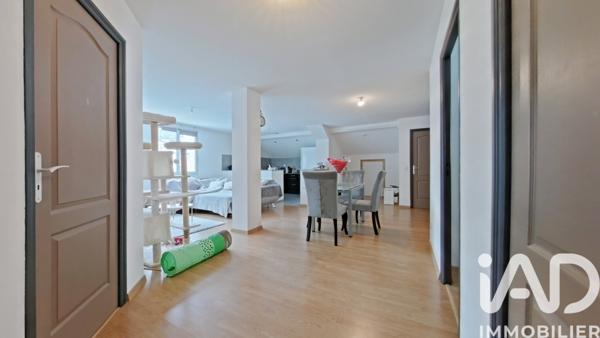 Maison à vendre 8 pièces 211 m² Hauts de Bienne