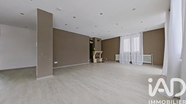 Maison à vendre 8 pièces 211 m² Hauts de Bienne