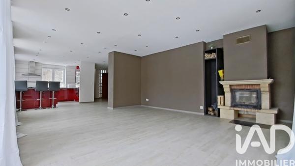 Maison à vendre 8 pièces 211 m² Hauts de Bienne