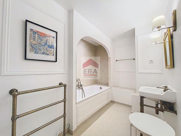 Appartement Suresnes 4 pièce(s) 110 m2