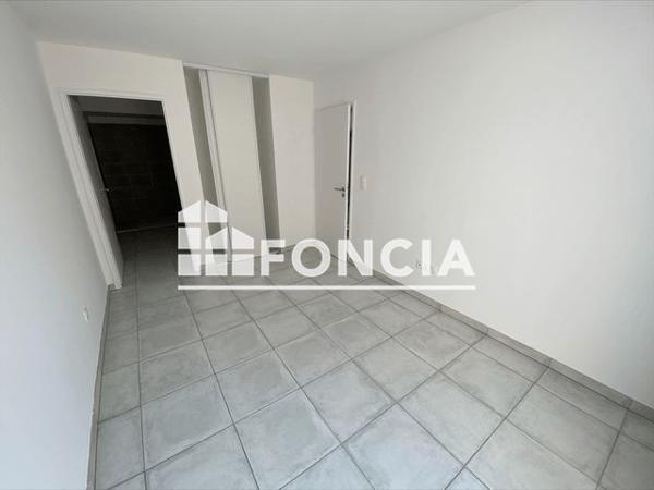 Location Appartement 2 pièces 41.7 m² - 7 - 11 RUE JEAN CRESPON Nîmes 30000