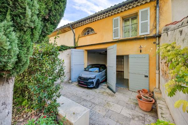 Vente Hôtel particulier Aix-en-Provence 14 Pièces 490 m²