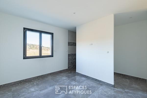 Maison neuve de plain-pied à Thézan-des-Corbières : confort moderne et cadre naturel