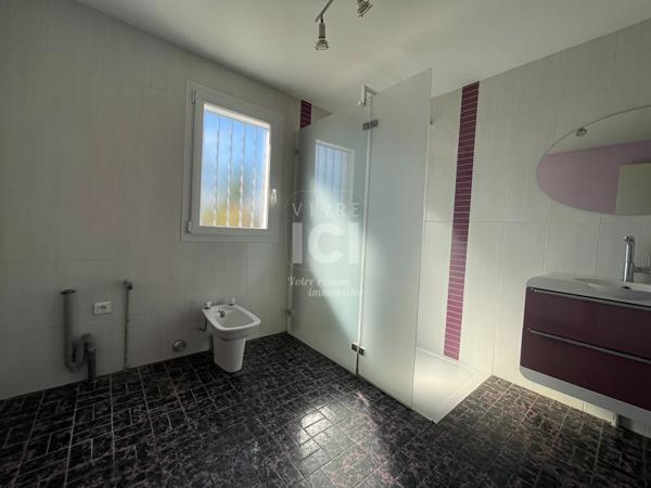 Dépendance à réhabiliter - 95 m²