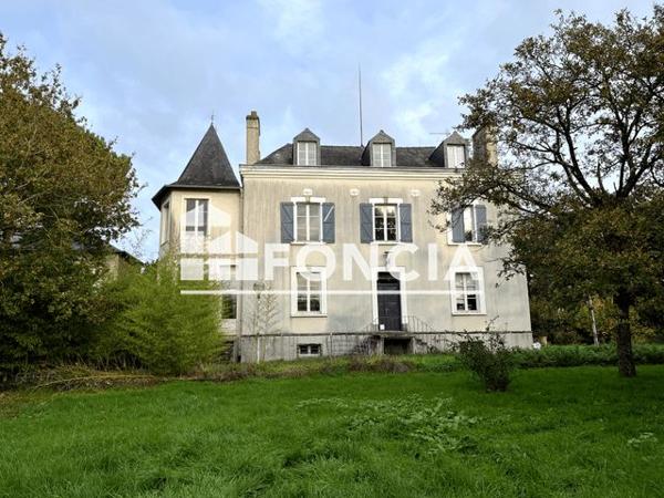 À vendre Maison 11 pièces 280 m² - Pont-péan 35131