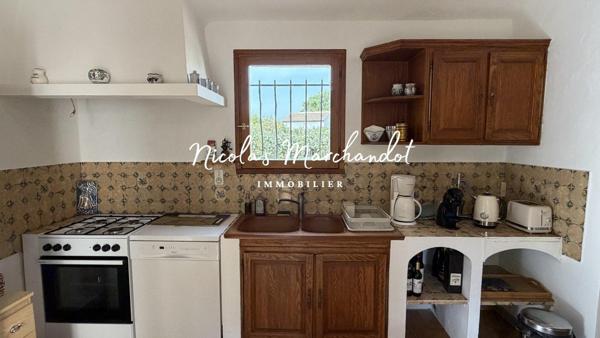 Maison provençale pleine de charme avec beau potentiel