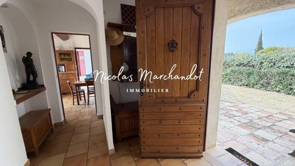 Maison provençale pleine de charme avec beau potentiel