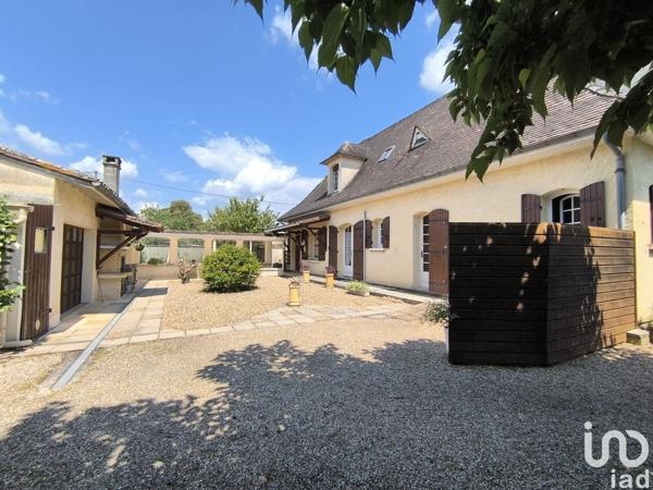 Maison 7 pièces de 196 m² à Pineuilh (33220)