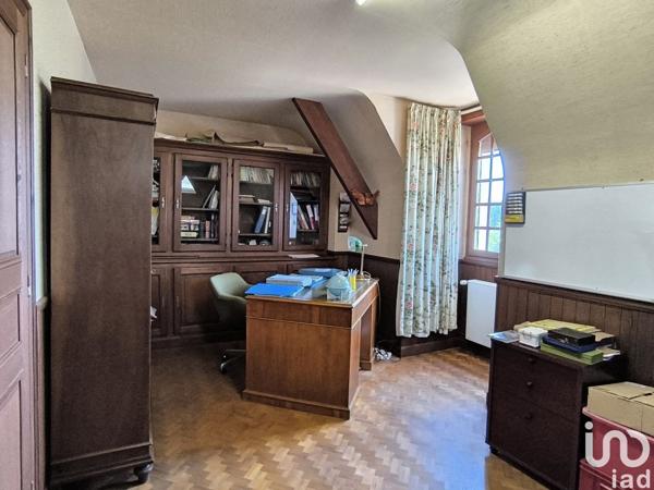 Maison 7 pièces de 196 m² à Pineuilh (33220)