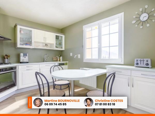 LA MONNERIE LE MONTEL : Grande maison entièrement rénovée