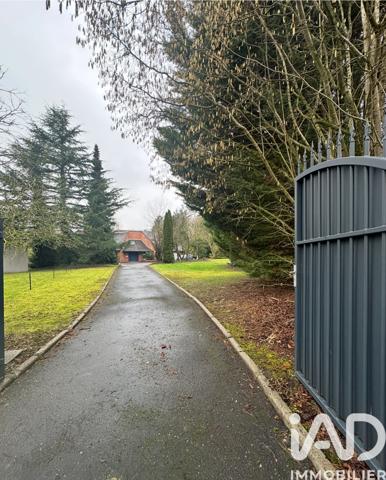 Maison à vendre 10 pièces 319 m² Avion