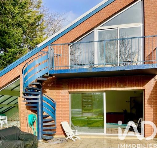 Maison à vendre 10 pièces 319 m² Avion