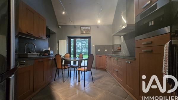 Maison à vendre 6 pièces 178 m² Boëssé-le-Sec