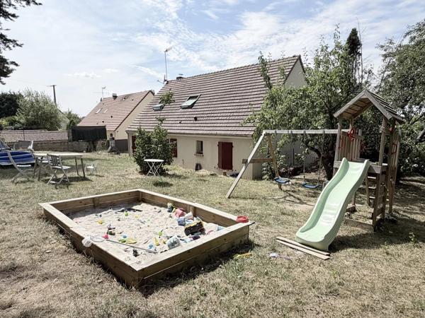 Vente                                                      Maison
                        
                     6 pièces                      121 m2                     à Villers-Cotterêts