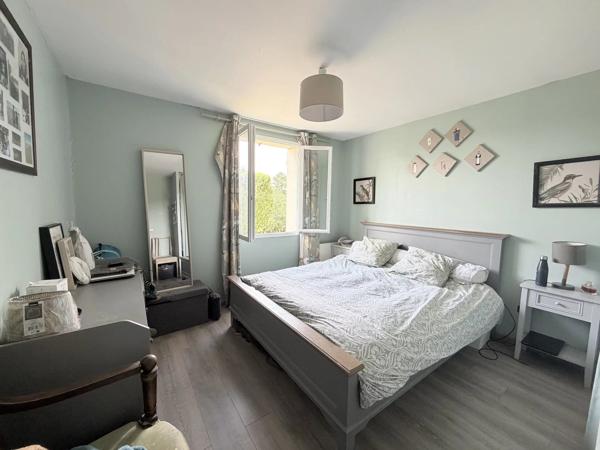 Vente                                                      Maison
                        
                     6 pièces                      121 m2                     à Villers-Cotterêts
