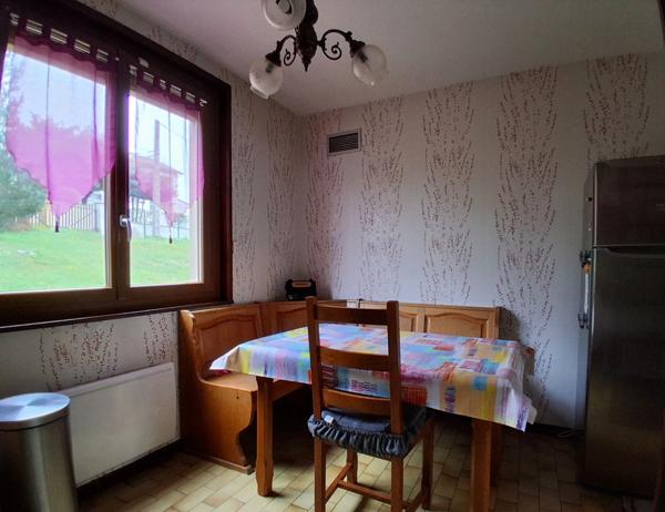 Maison meublée à louer 4 pièces – Saint-Ferréol-d’Auroure (43)