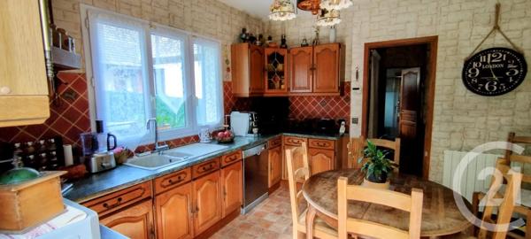 Maison à vendre  5 pièces - 120 m 2   STE GENEVIEVE  - 60