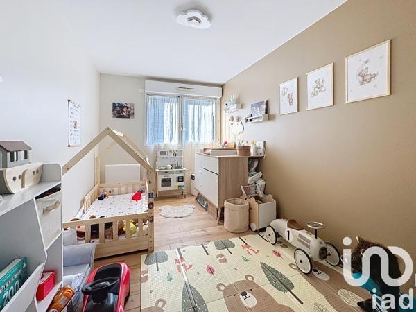 Appartement à vendre 3 pièces 70 m² Asnières-sur-Seine