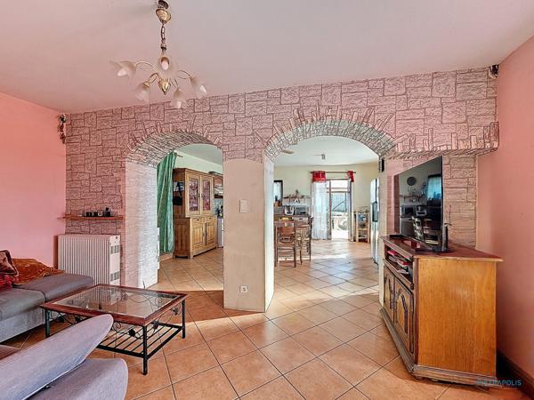 Maison de 195.46m2 sur parcelle de 953m2 à SEMONS