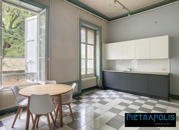 GRAND PLATEAU A AMENAGER A ST GEORGES DE RENEINS EN DUPLEX AVEC JARDIN