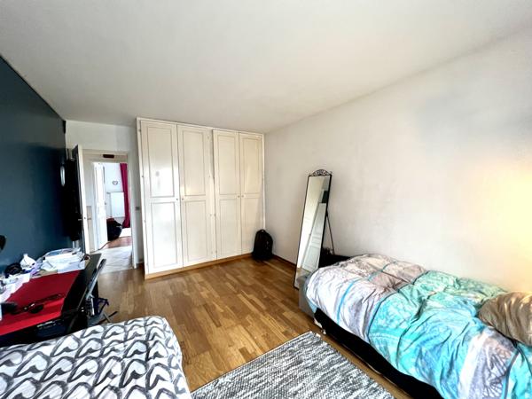 Le Blanc-Mesnil (93150) 3 Pièces avec garage, balcon, cave proche futur métro