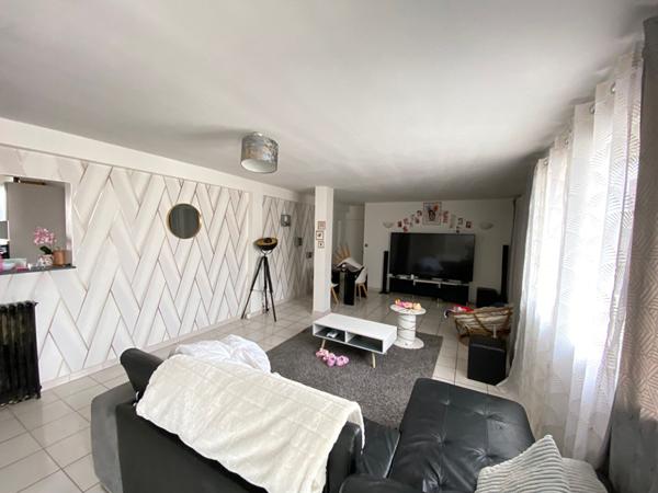 Appartement Saint Quentin 5 pièce(s) 89 m2