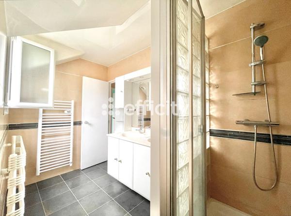 Maison 7 pièces - 140 m² Exclusivité efficity