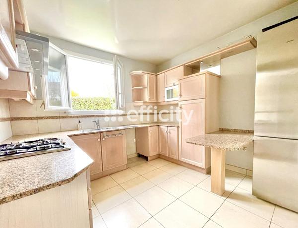 Maison 7 pièces - 140 m² Exclusivité efficity