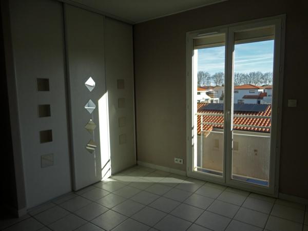 Dpt Pyrénées Orientales (66), à vendre BOMPAS appartement 4 pièces 78,8m² terrasse, parking