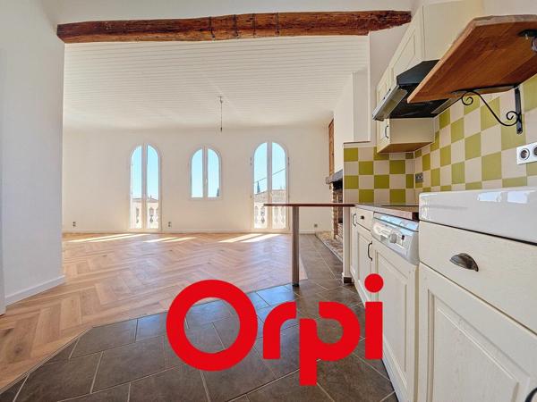 Appartement à vendre    2 pièces • 79 m2 Bandol