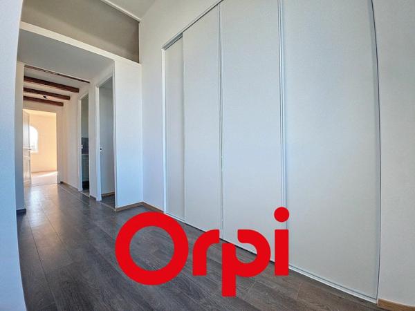 Appartement à vendre    2 pièces • 79 m2 Bandol