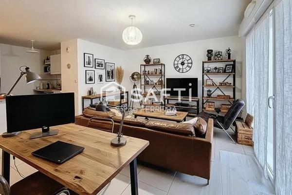 4 pièces + Ascenseur, Parking + Garage + Terrasse