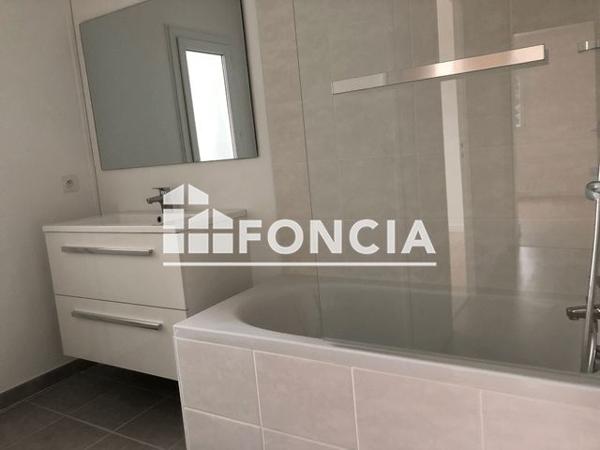 Location Appartement 3 pièces 76.08 m² - 13 COURS DU GENERAL DE GAULLE Gradignan 33170