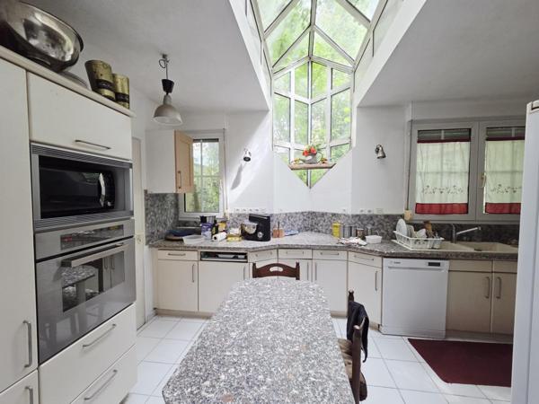 Maison 215m² 4 chambres grand jardin