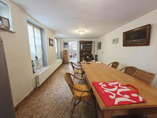 Maison 215m² 4 chambres grand jardin