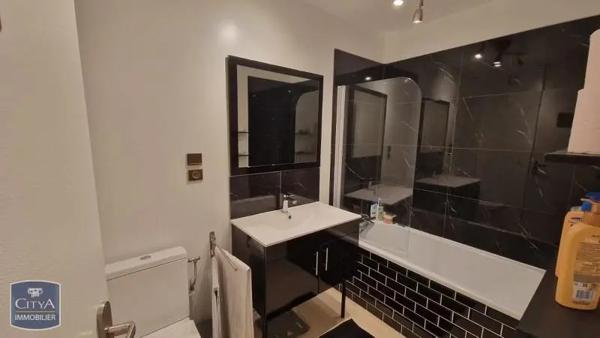 Appartement à louer 1 pièce 24.16m² La Rochelle (17000)