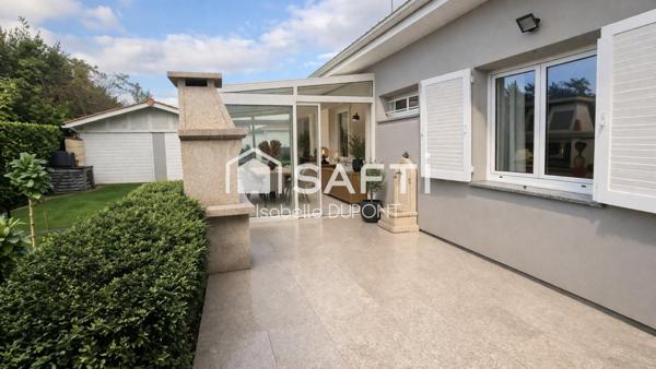 Maison plain-pied, 3/4 chambres, Véranda, Garages