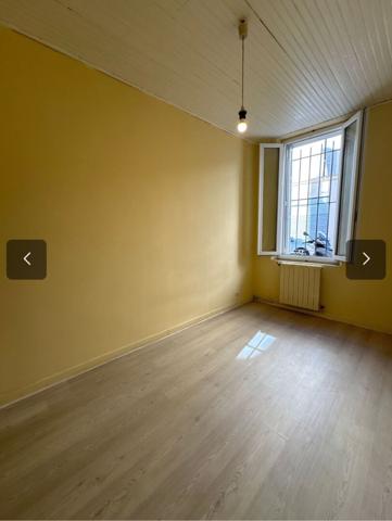 Secteur 5 avenues Longchamp Appartement type 3/4 en rez de chaussée