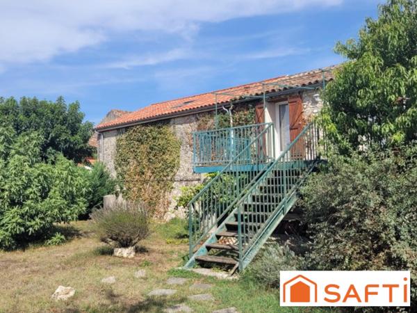 Maison pierre 430m2, Gites et chambres d'hotes avec piscine.