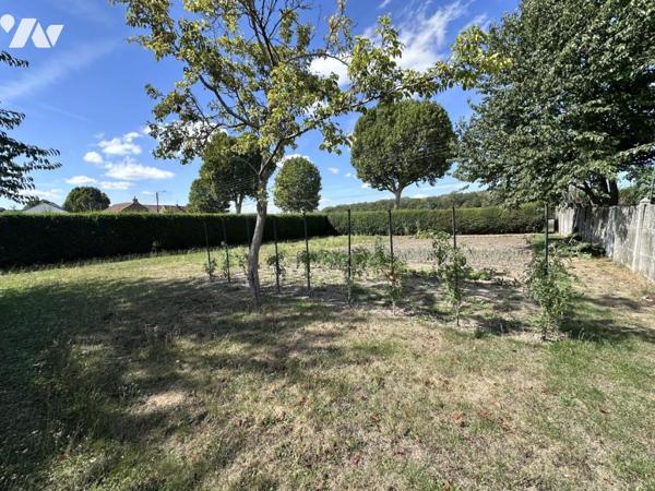 Terrai à bâtir 696m²