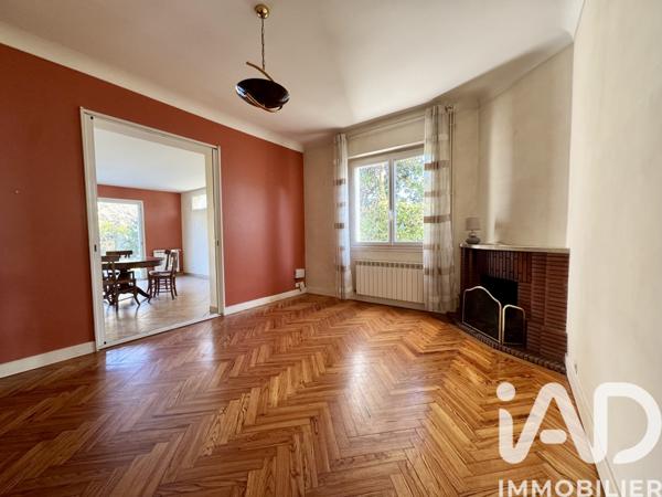 Location maison 6 pièces 165 m² Mérignac