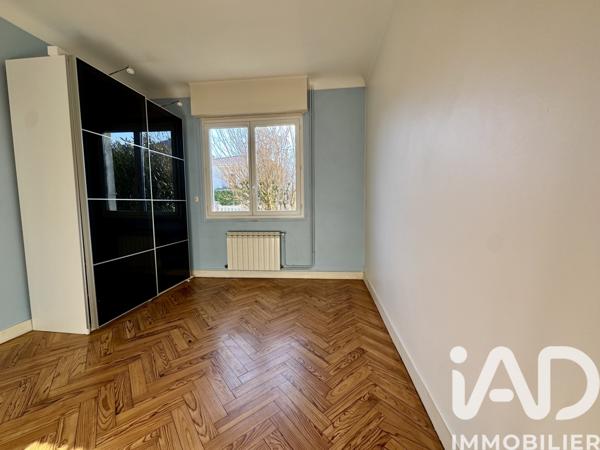 Location maison 6 pièces 165 m² Mérignac