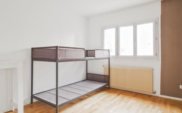 Appartement à vendre    3 pièces • 73,19 m2 Lyon 3