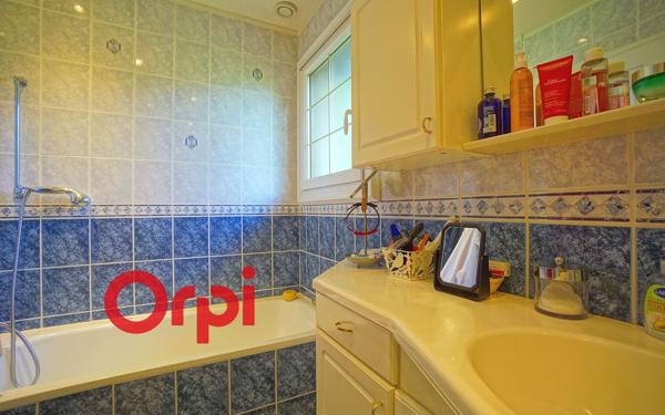 Maison à vendre    6 pièces •  Brionne