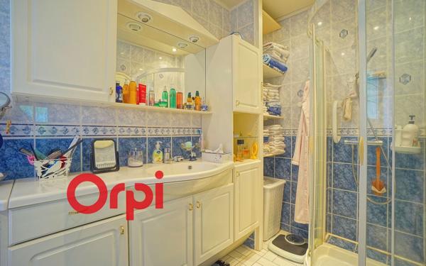 Maison à vendre    6 pièces •  Brionne