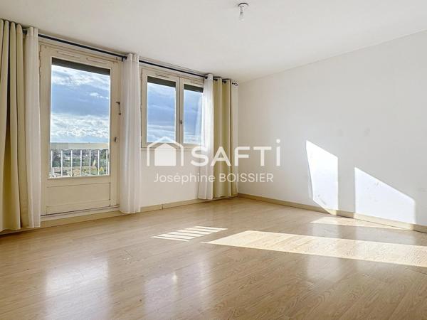 A VISITER SUR LE PONTET (84)  - APPARTEMENT DE 66 M² ENV. 2 CHAMBRES